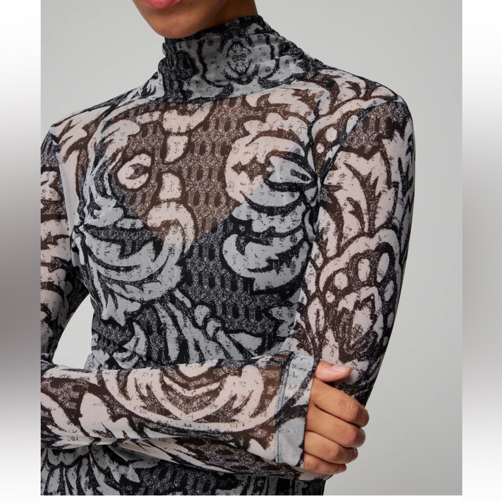 White House Black Market Mesh Burnout Turtleneck M - Picture 4 of 12